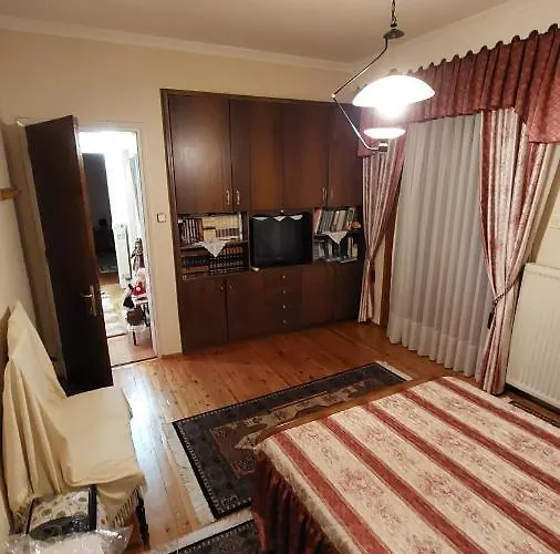 το σπιτικό της μαρίας Maniákoi